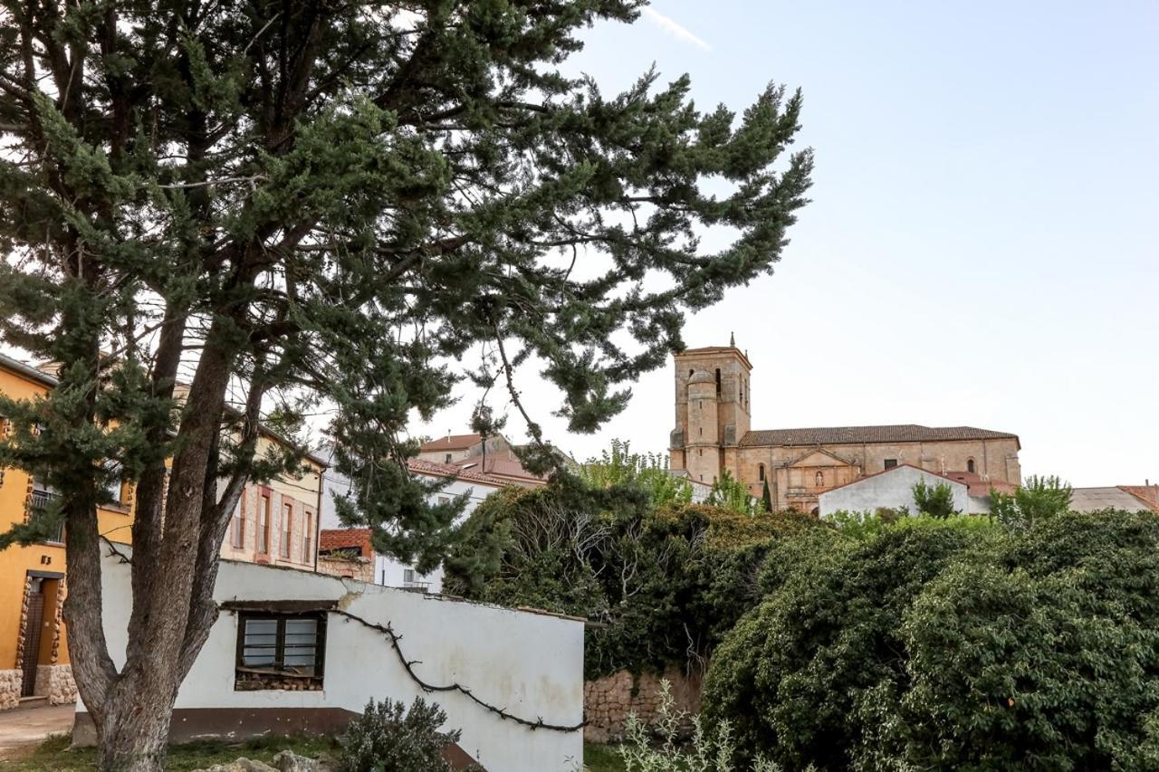 Apartamentos Turisticos Ribera Natura San Martin de Rubiales Eksteriør billede